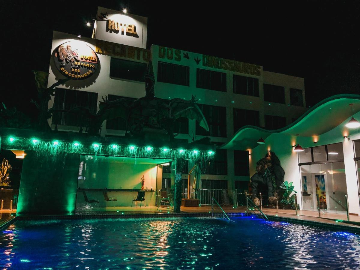 Hotel Recanto Dos Dinossauros Penha  Ngoại thất bức ảnh