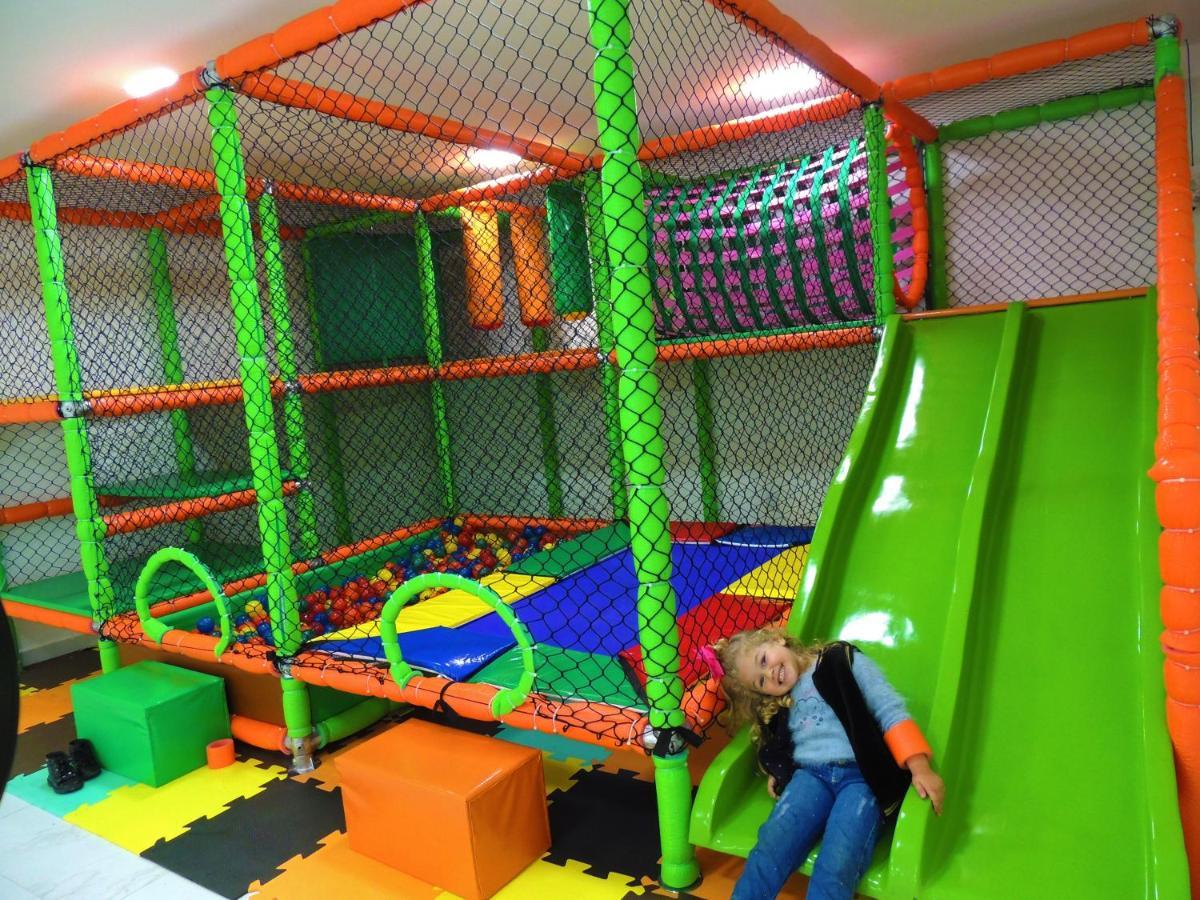 Hotel Recanto Dos Dinossauros Penha  Ngoại thất bức ảnh