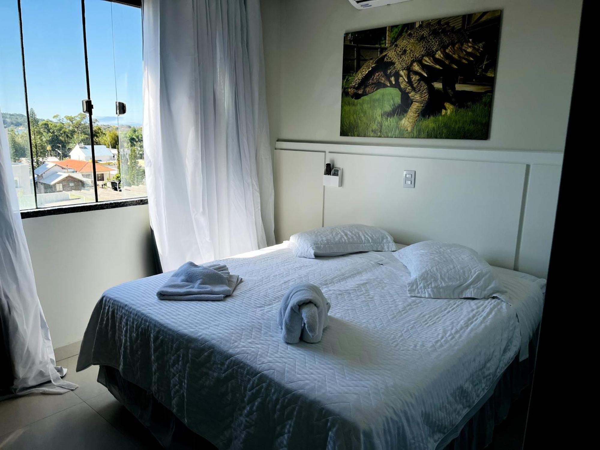 Hotel Recanto Dos Dinossauros Penha  Ngoại thất bức ảnh