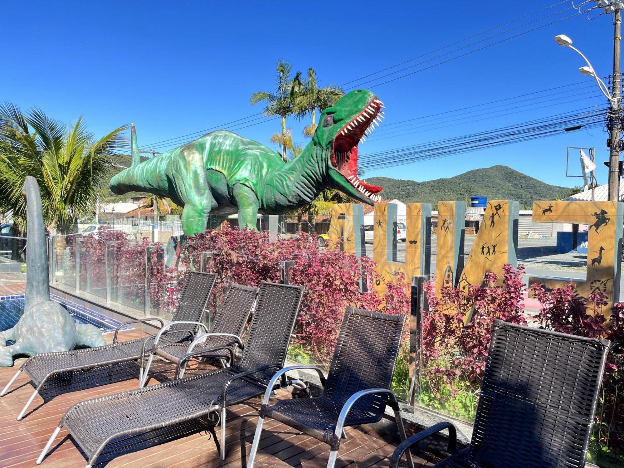 Hotel Recanto Dos Dinossauros Penha  Ngoại thất bức ảnh