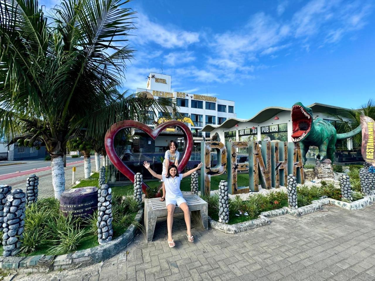 Hotel Recanto Dos Dinossauros Penha  Ngoại thất bức ảnh